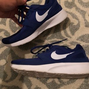 Blue nike shoes
